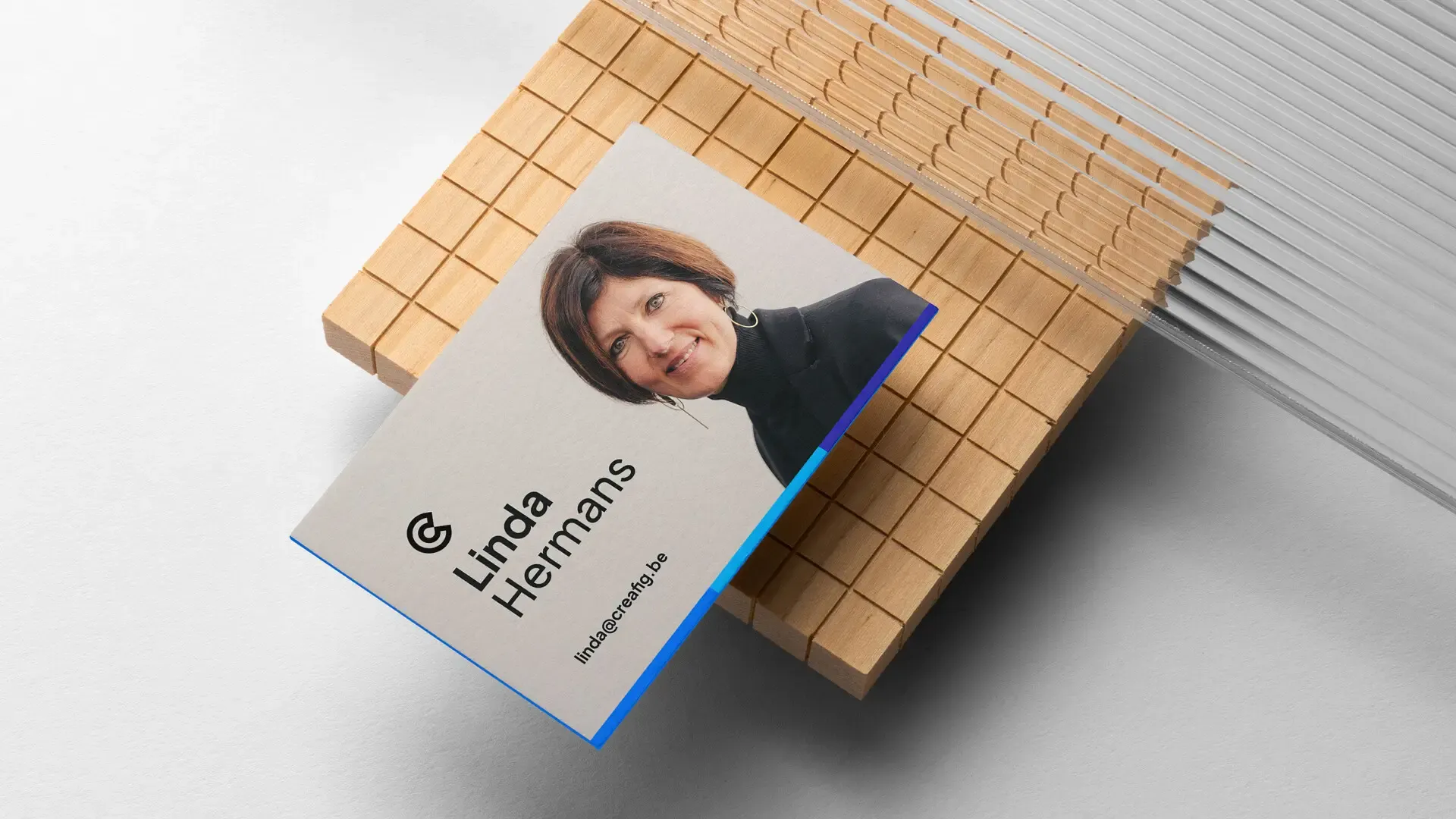 Een visitekaartje in de nieuwe huisstijl van Creafig